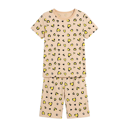 Girls Leopard Heart Print Half Sleeves Shorts Set